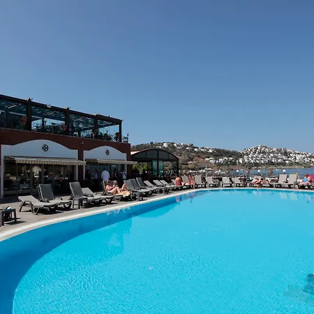 Club Cactus Fleur Hotel 4*